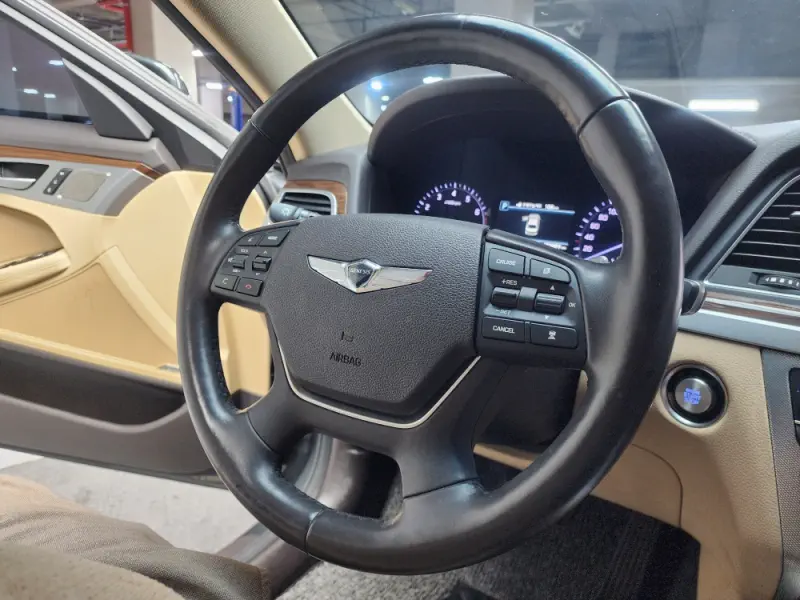 Genesis G80