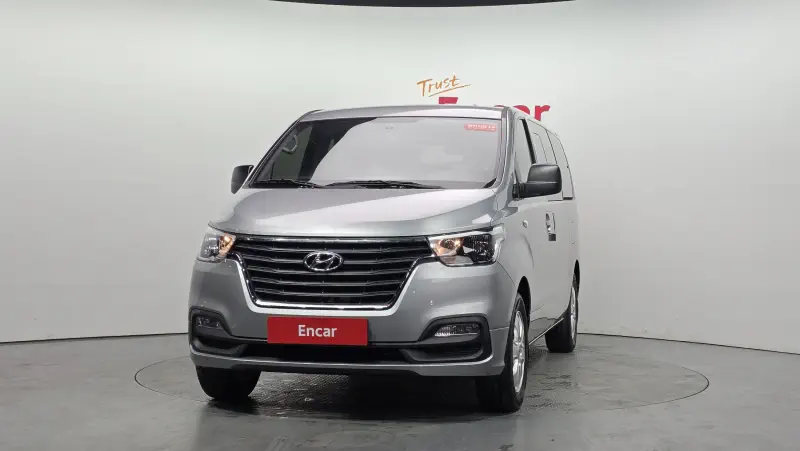 Hyundai Grand Starex