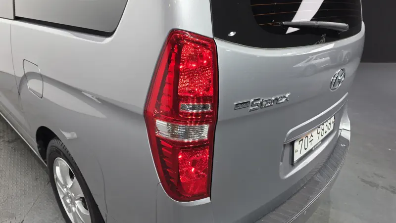 Hyundai Grand Starex