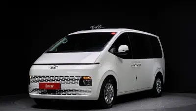 Hyundai Staria
