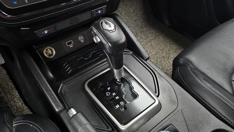 SsangYong Rexton Sports Khan