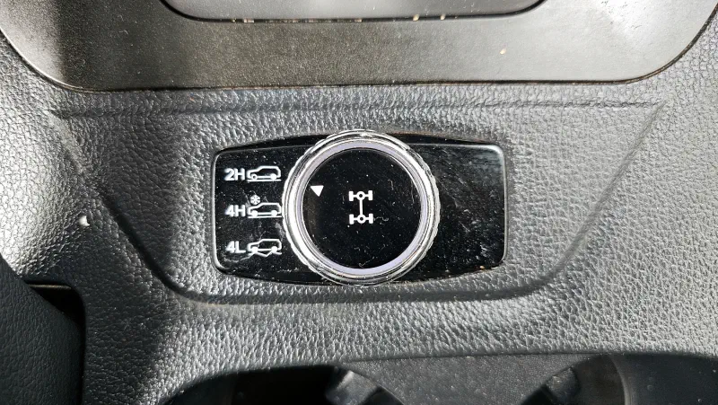 SsangYong Rexton Sports Khan