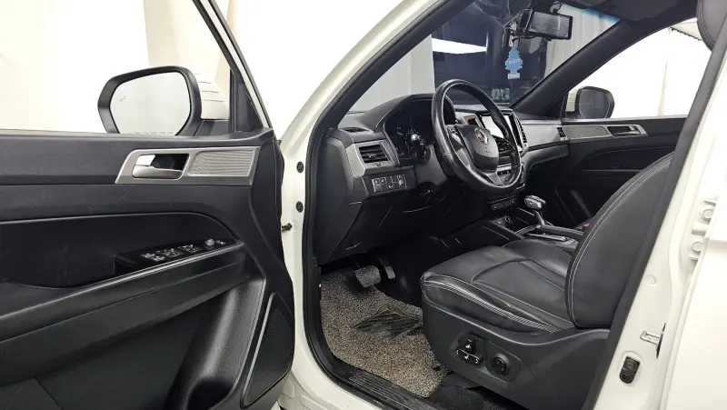 SsangYong Rexton Sports Khan