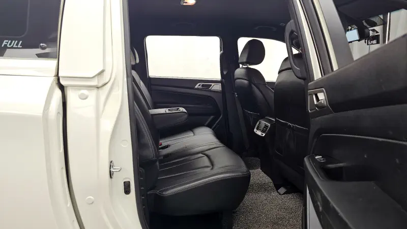 SsangYong Rexton Sports Khan