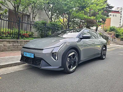 Kia EV4