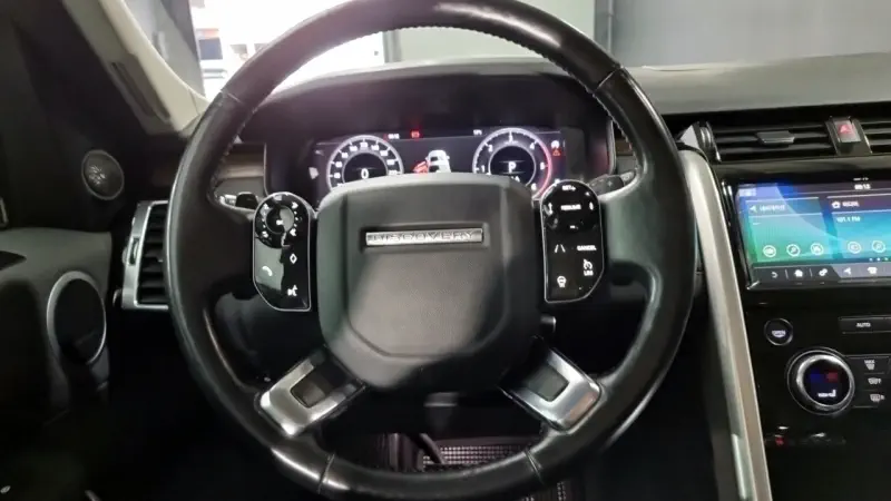 Land Rover DISCOVERY