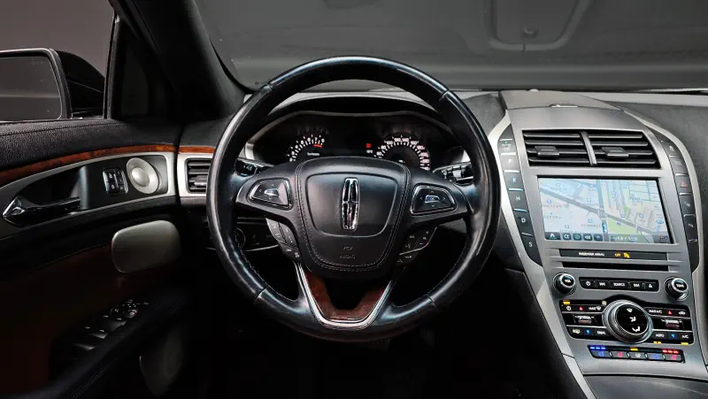 Lincoln MKZ