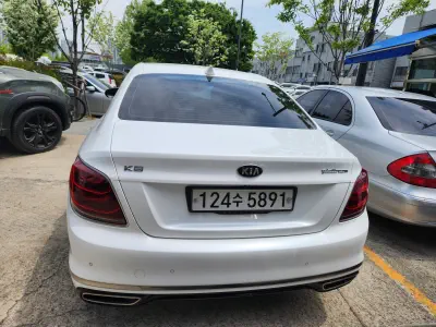 Kia K9