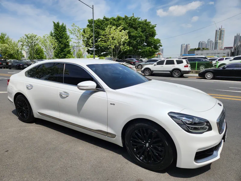 Kia K9