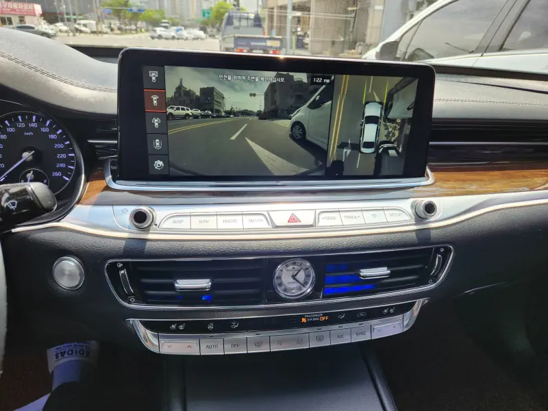 Kia K9