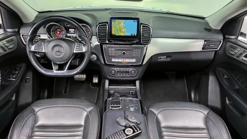 Mercedes-Benz GLE-Class