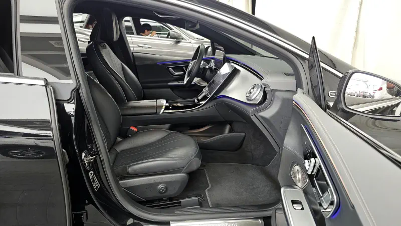 Mercedes-Benz EQE