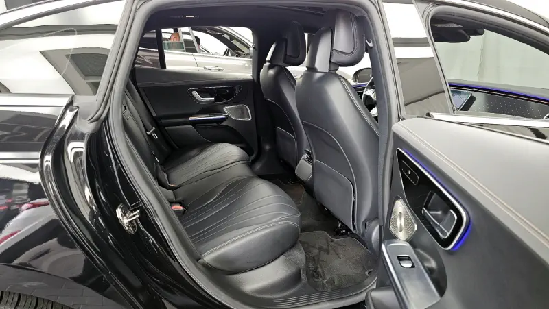 Mercedes-Benz EQE