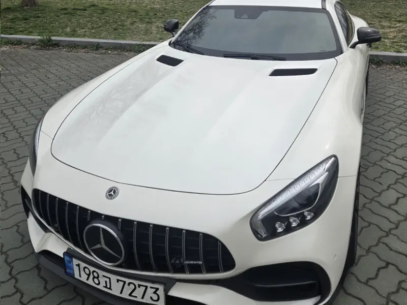 Mercedes-Benz AMG GT