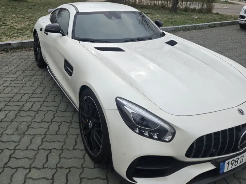 Mercedes-Benz AMG GT
