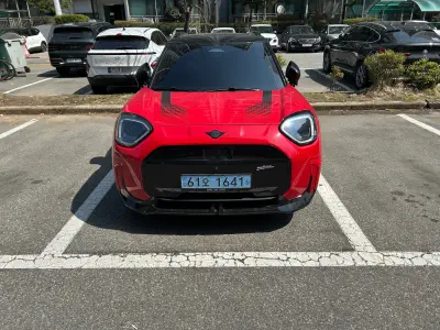MINI Aceman