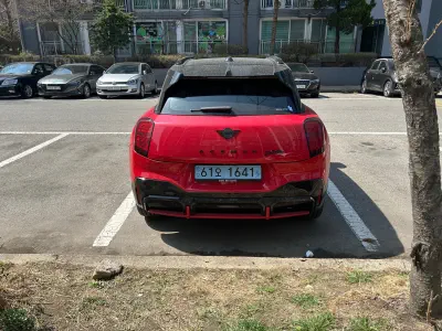 MINI Aceman