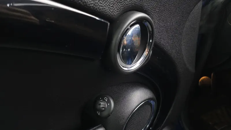 MINI Coupe