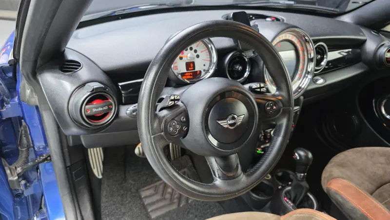 MINI Coupe
