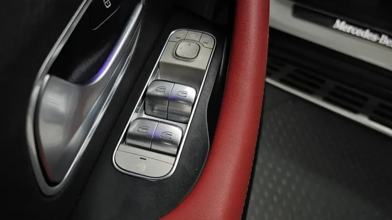 Mercedes-Benz GLE-Class