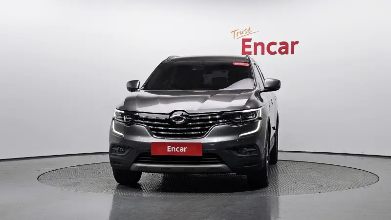 Renault QM6