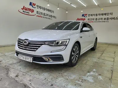 Renault SM6