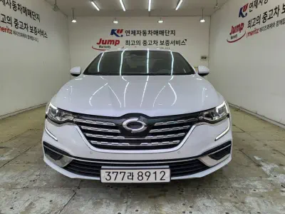Renault SM6