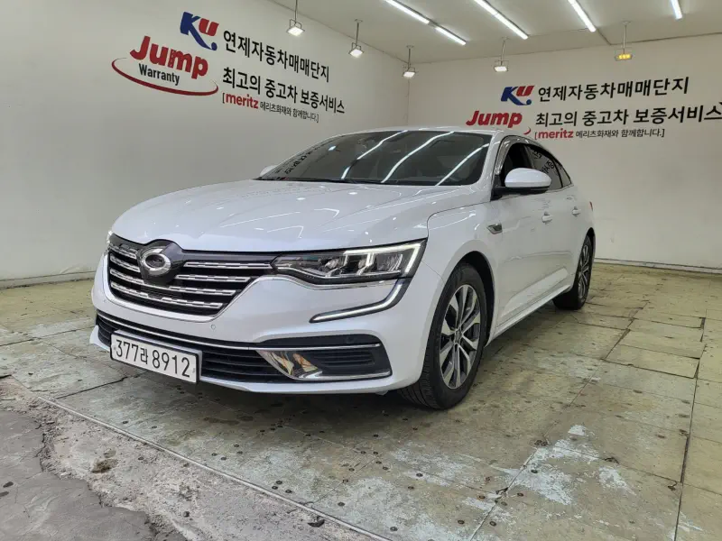 Renault SM6