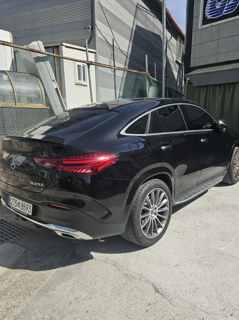 Mercedes-Benz GLE-Class