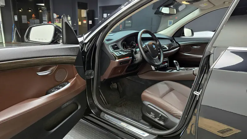 BMW 5-Series Gran Turismo