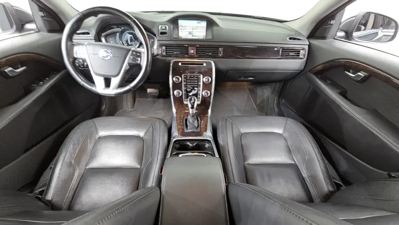 Volvo S80