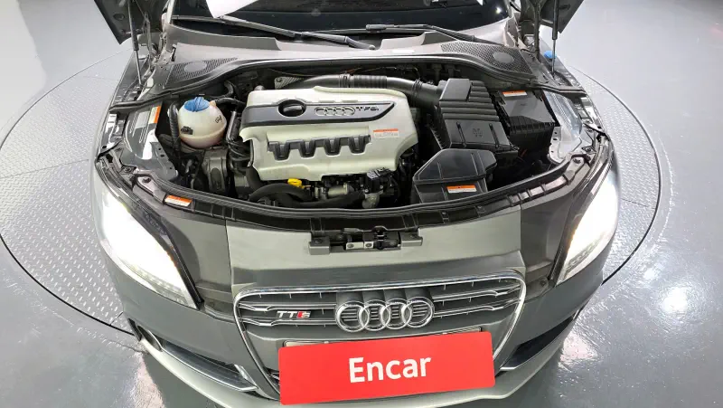 Audi TTS