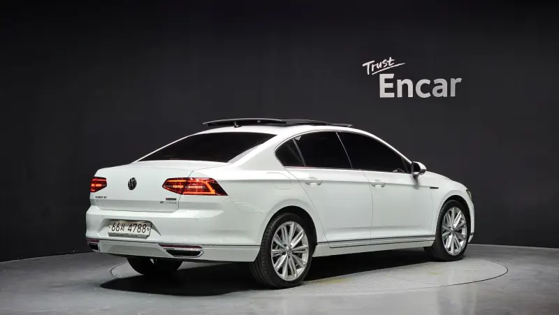 Volkswagen Passat GT