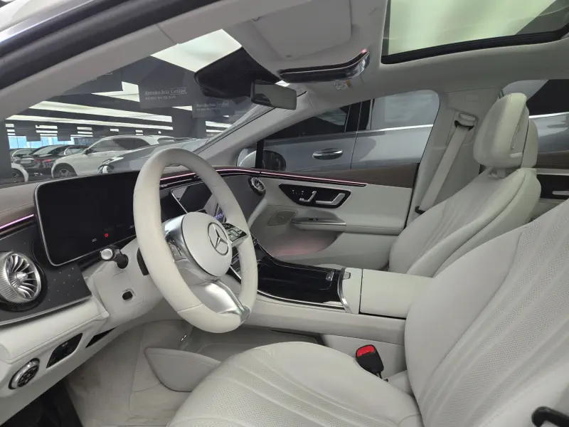 Mercedes-Benz EQE