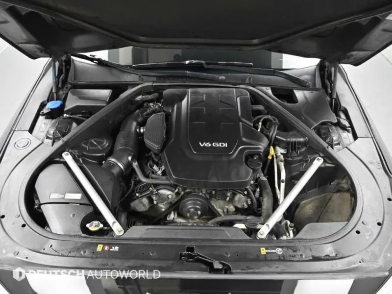 Genesis EQ900
