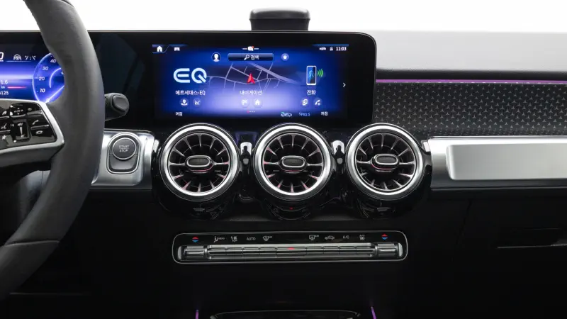 Mercedes-Benz EQB