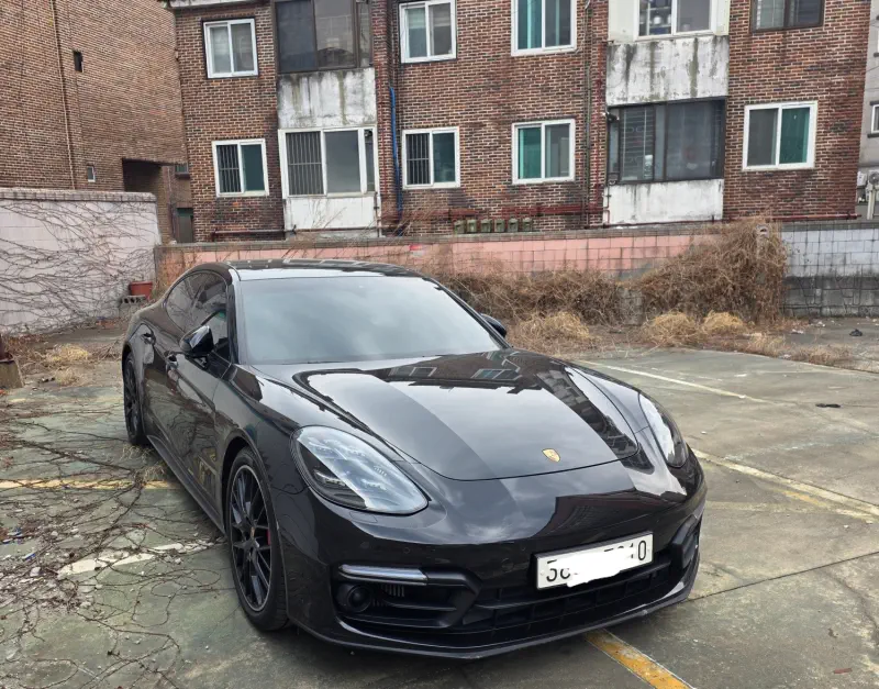 Porsche PANAMERA