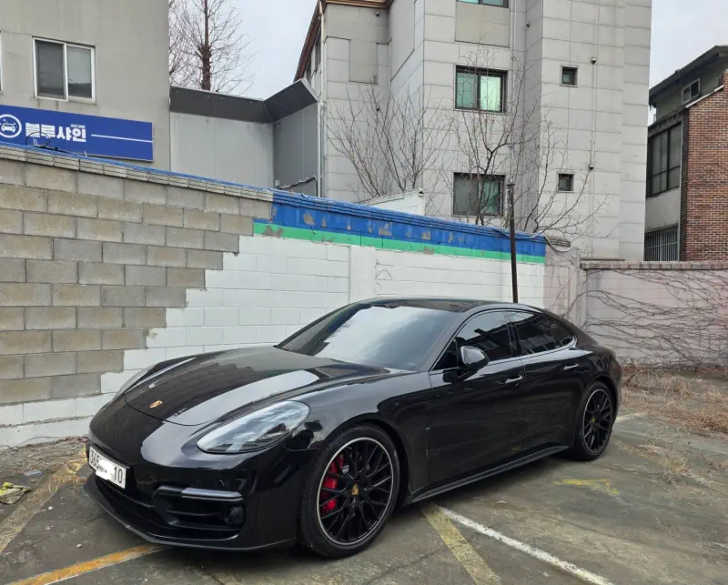 Porsche PANAMERA