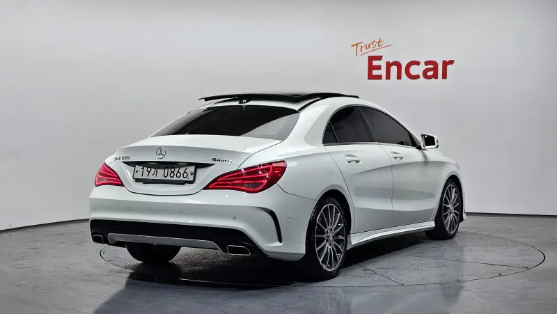 Mercedes-Benz CLA-Class