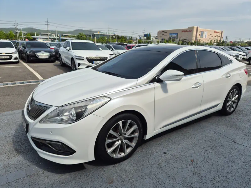 Hyundai Grandeur