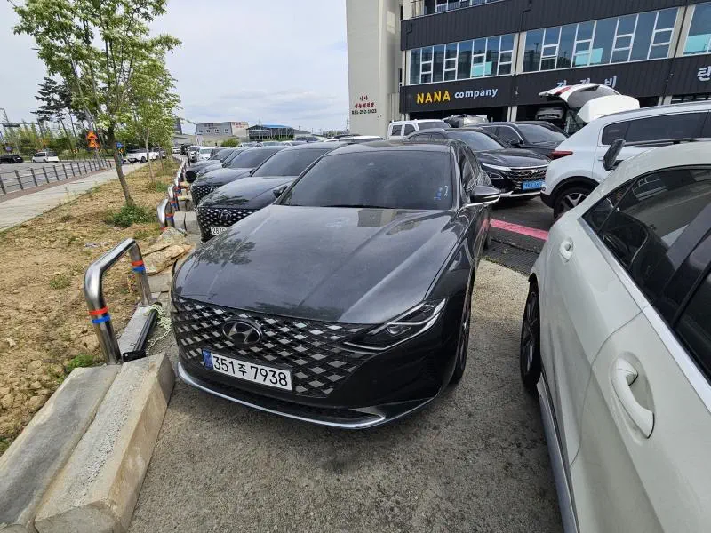 Hyundai Grandeur