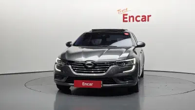 Renault SM6