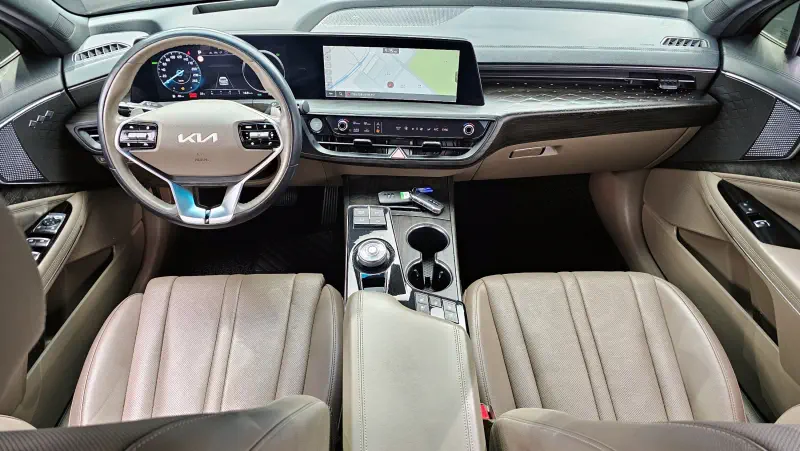 Kia K8