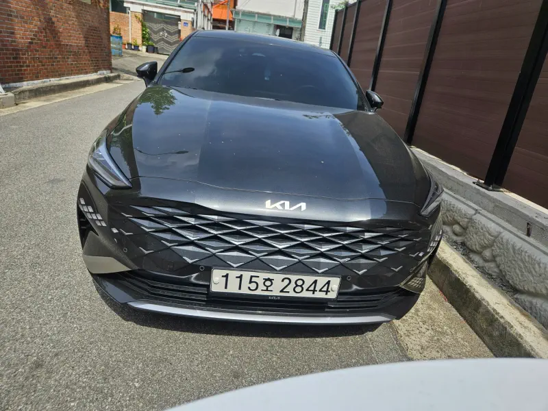 Kia K8