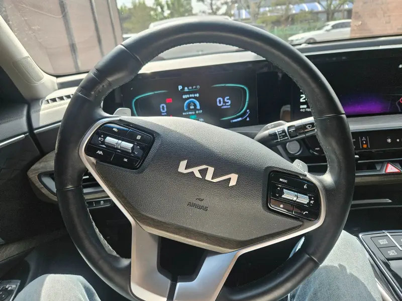 Kia K8