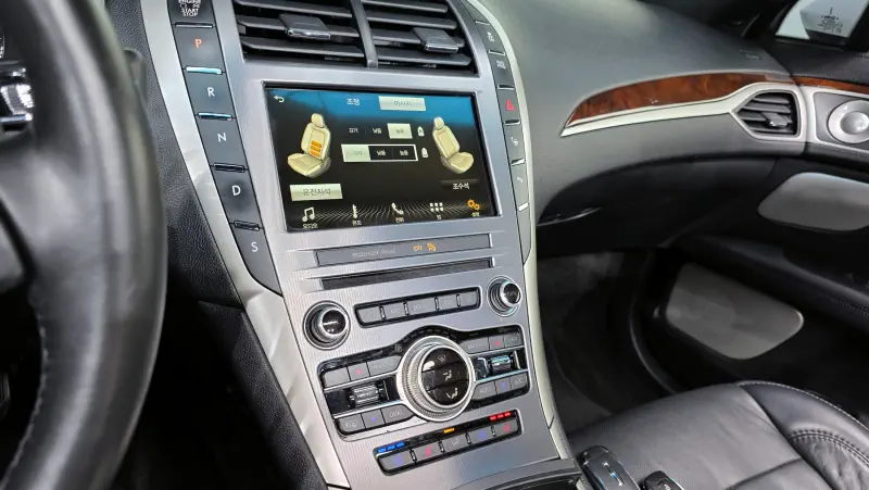 Lincoln MKZ