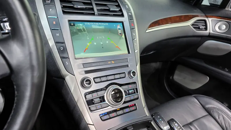 Lincoln MKZ