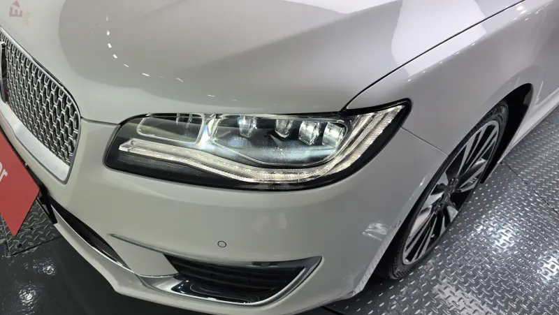 Lincoln MKZ