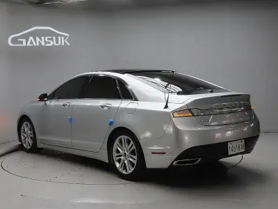 Lincoln MKZ
