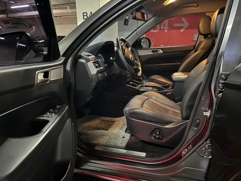 SsangYong Rexton Sports